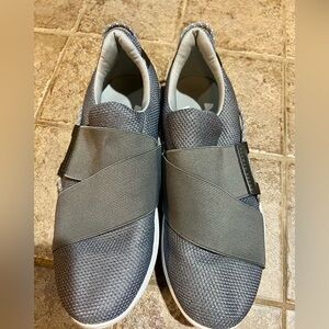 Under Armour Gray Women’s Slip On Sneakers size 9